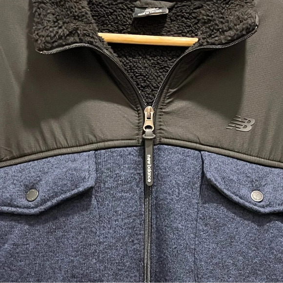 New Balance Navy and Black Full Zip Sweater Fleece Men’s Medium New with Tags - Picture 5 of 16